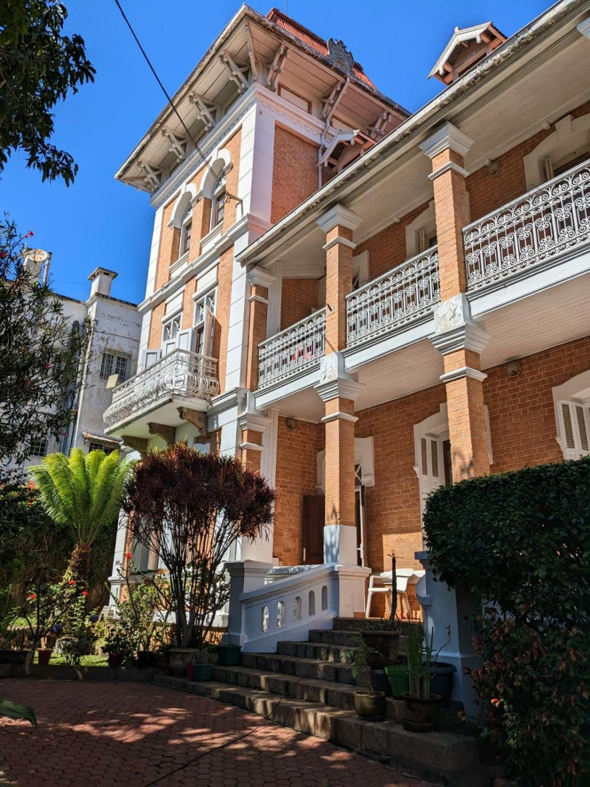 Le Manoir Bed & Breakfast Antananarivo Exterior foto